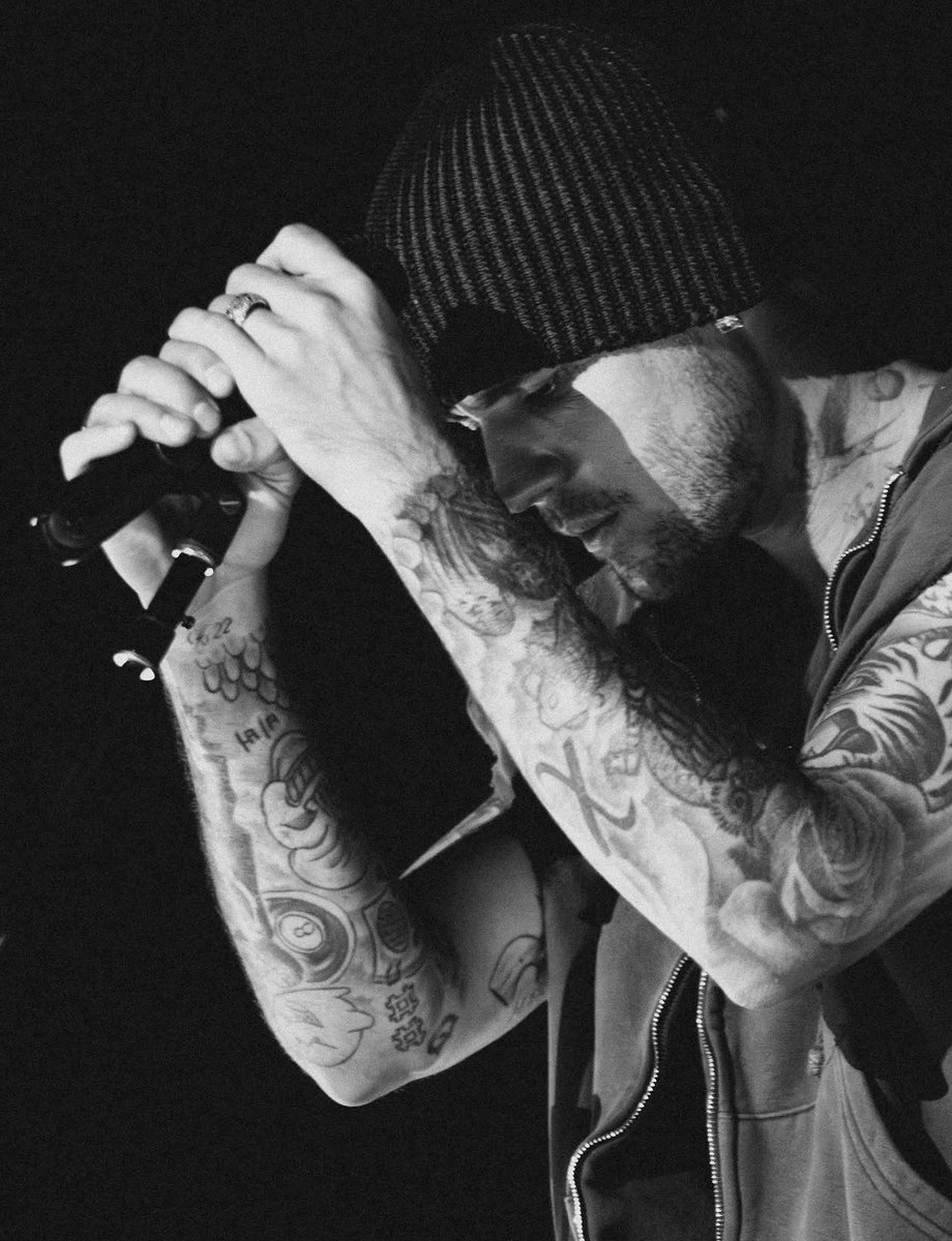 Bieber Data tweet media