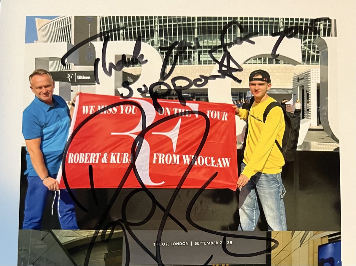 jorfed23's tweet photo. @TennisHalloFame @PatrickMcEnroe @SimonGraf1 And true fans will always be with RF❤️ https://t.co/Mqbpnqm3g3