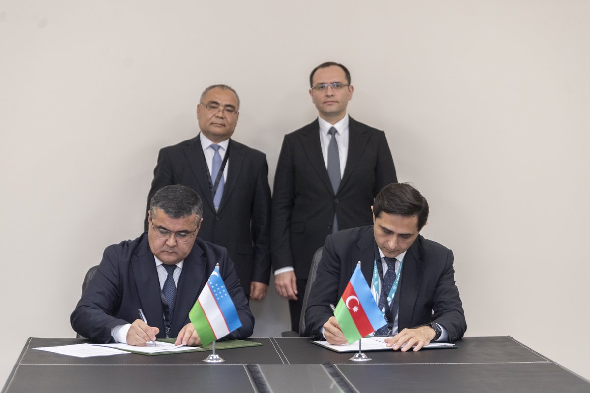 MajnunMammadov's tweet photo. Our next bilateral meeting took place within the framework of the #CaspianAgroWeek  with a delegation led by Ibrokhim Abdurakhmonov, the Republic of #Uzbekistan's Minister of Agriculture. During the discussion, we discussed the progress made on the Uzbekistan-Azerbaijan "Friendship Garden" project in the Fuzuli region, the expansion of current cooperation, and the introduction of new partnership.
Within the framework of the meeting, an agreement on cooperation was signed between the Agrarian Insurance Fund and the Agricultural Insurance Fund under the Ministry of Agriculture of Uzbekistan, which envisages the application of Azerbaijan's experience in the field of #agrarian #insurance in Uzbekistan.
I believe that the joint projects currently being implemented in the field of #agriculture with the Republic of Uzbekistan will serve not only as an example of bilateral cooperation but also as a guiding model for other countries.
