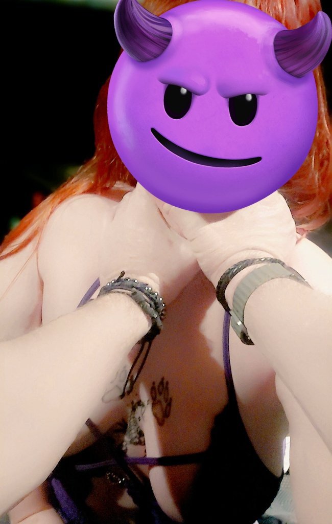 Curvylicious Slut69 tweet media
