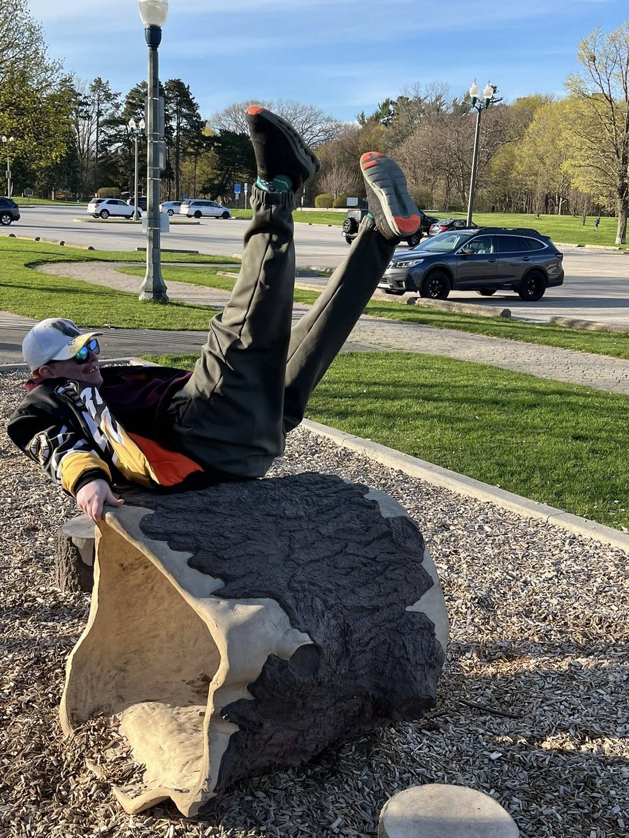 CLHamilton_'s tweet photo. The Appleford residents were having a little too much fun in the park! 🛝🤣

#HelpingBuildGreatLives #InclusionMatters #DisabilityInclusion #DevelopmentalDisabilities https://t.co/OG9msAQxso