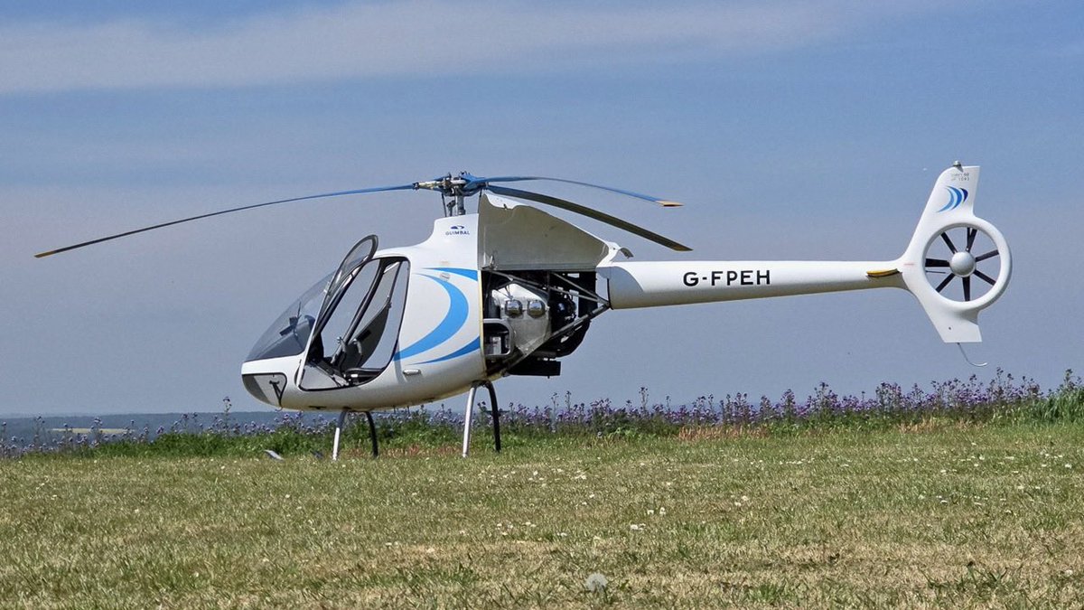 FlyingPigHelis's tweet photo. On Saturday, our flagship heli ECHO-HOTEL was, with Capt White, invited to HHMC’s Scale Helicopter Day!

It was lovely to meet you all, thank you to Brett Houghton and The Hemel Hempstead Model Flying Club for having us AND for all the fab pics and footage.

#pilotlife #aviation https://t.co/JldHURbALJ