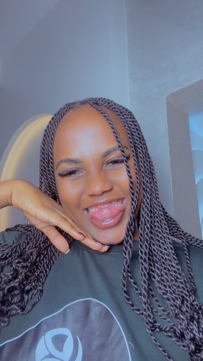 Carol Prim ❤️🤭 tweet media