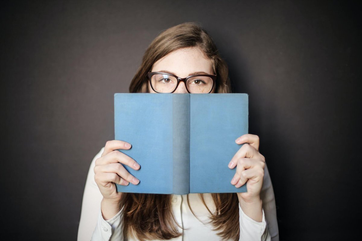 TheBestSellingAuthor tweet media