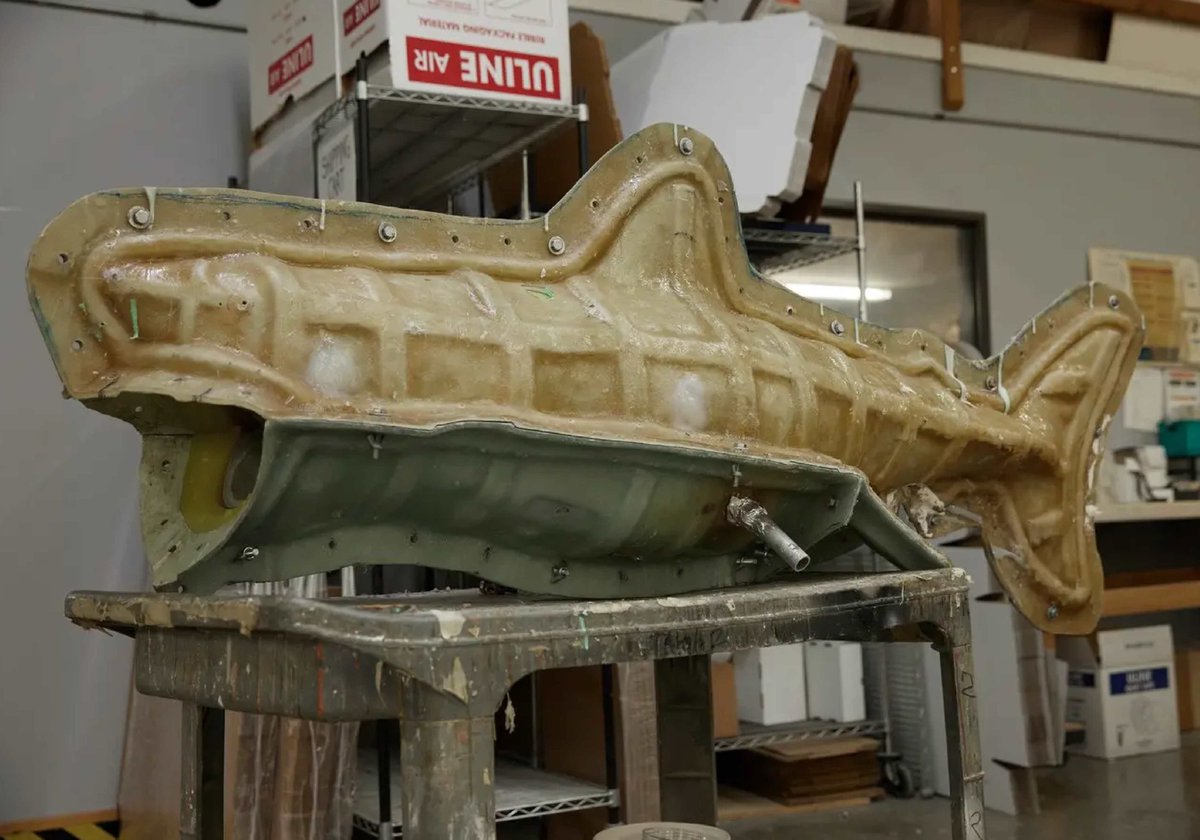 PrintPrototypes's tweet photo. Can you 3D print a 6-foot shark? Well, @formlabs can! 🦈

The Form 4L printer was used to recreate the iconic shark from Jaws for the Academy Museum of Motion Pictures 50th anniversary exhibit.

Read more about it: https://t.co/MD5BeLpAQ0 https://t.co/n1zAEA2CaB