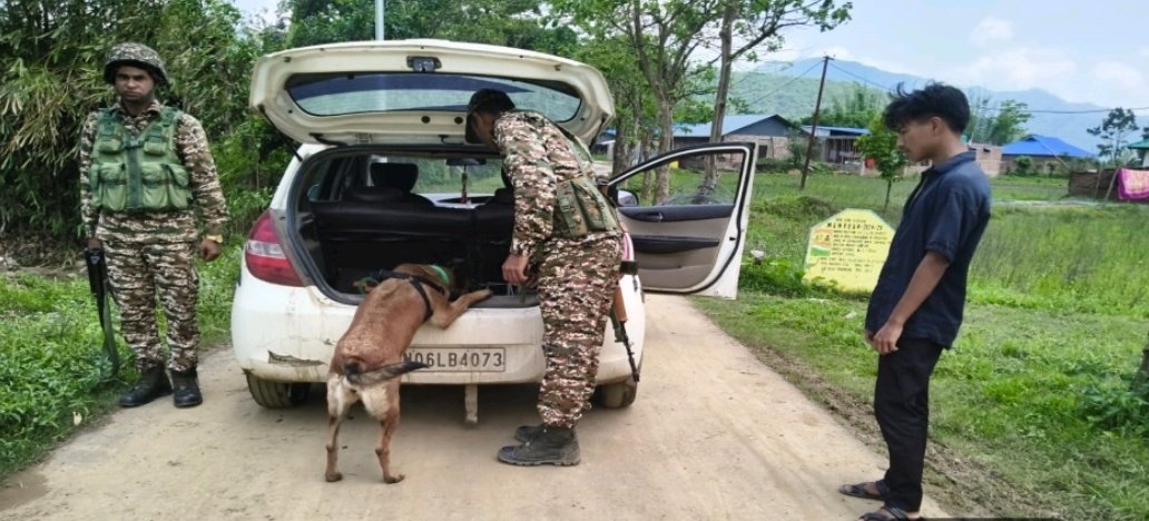 digopsimp's tweet image. #CRPF,
Units of Range Imphal, Manipur, established Naka&amp;amp; Mobile Check Post, demining roads and area domination at different strategic places in fringe area, Manipur. CRPF remains dedicated to ensuring peace and stability in Manipur.
@HMOIndia 
@crpfindia
@mnp_2018
@northeast_zone