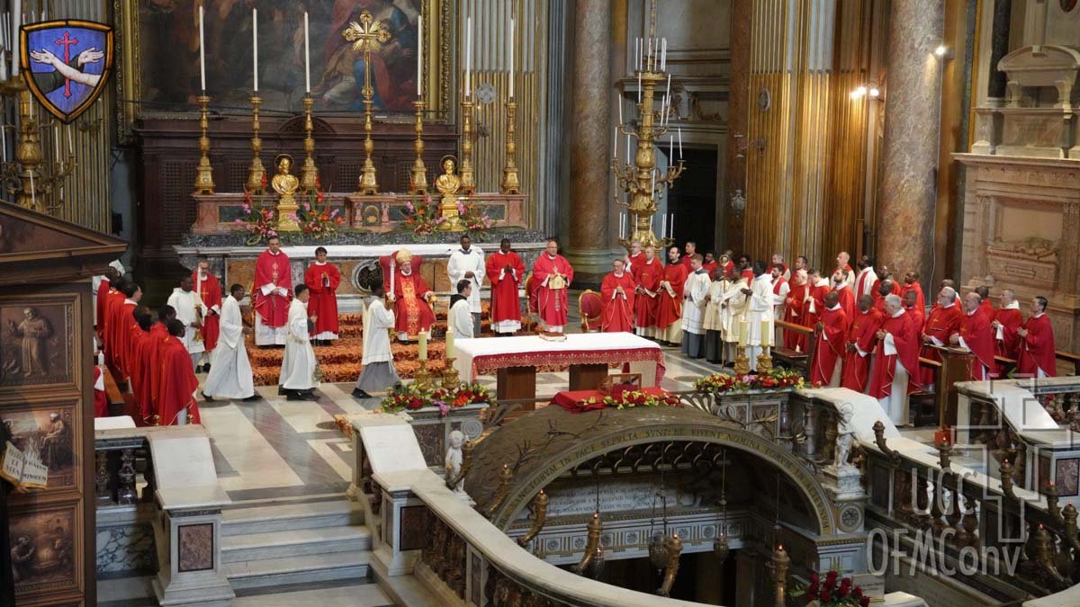 Triduo Apostoli Roma
Alla Basilica dei XII Apostoli a Roma, il triduo 2026 dei santi Filippo e Giacomo ha unito preghiera, reliquie e liturgie, segno vivo di comunione ecclesiale.
ofmconv.net/roma-basilica-…