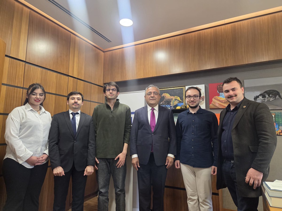 ODTÜ Sosyal Demokrasi Topluluğu tweet media