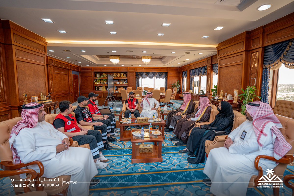 جامعة الملك خالد tweet media