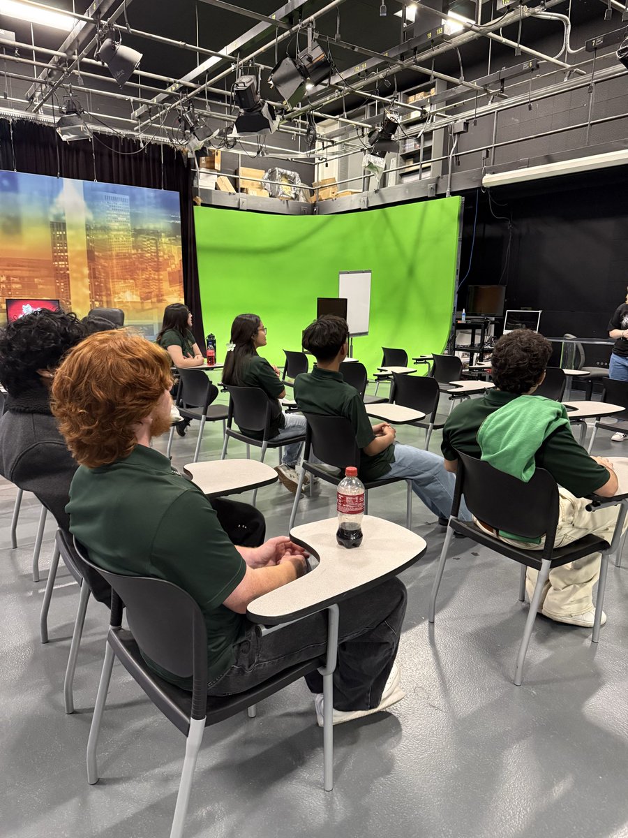 SUMMIT COLLEGIATE HIGH SCHOOL tweet media