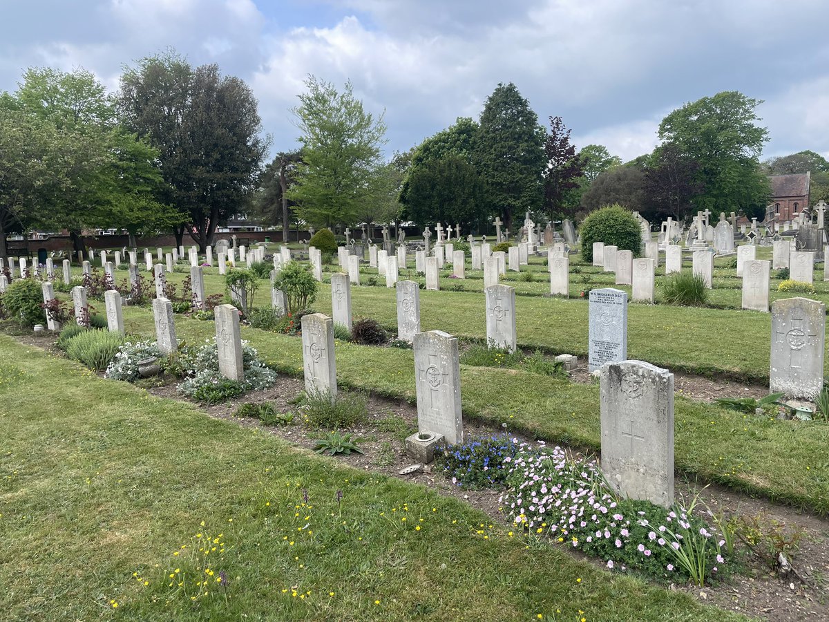 Noble67Allan's tweet image. This morning,I paid my respects to the fallen in @CWGC Haslar Royal Navy Cemetery,and they include a young Marine who died on the 12th July 1943,and is laid to rest there 🙏🏼

#RIP Corporal Thomas F Loader(18),Royal Marines,Portsmouth Division

#LestWeForget 

@Tigga594