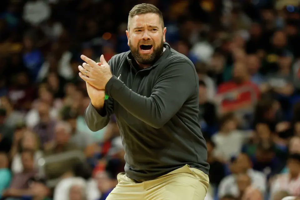 DMNGregRiddle's tweet photo. Two years after winning a state title, boys basketball coach Matt Wester is leaving Plano East.
Wester is going to be a varsity assistant and the head JV coach at Lake Highlands.

Read: https://t.co/9vwzxdfVC9

@SportsDayHS @RichardsonISD @Plano_Schools @PESHPanthers @Tabchoops https://t.co/6l13rjLKVt