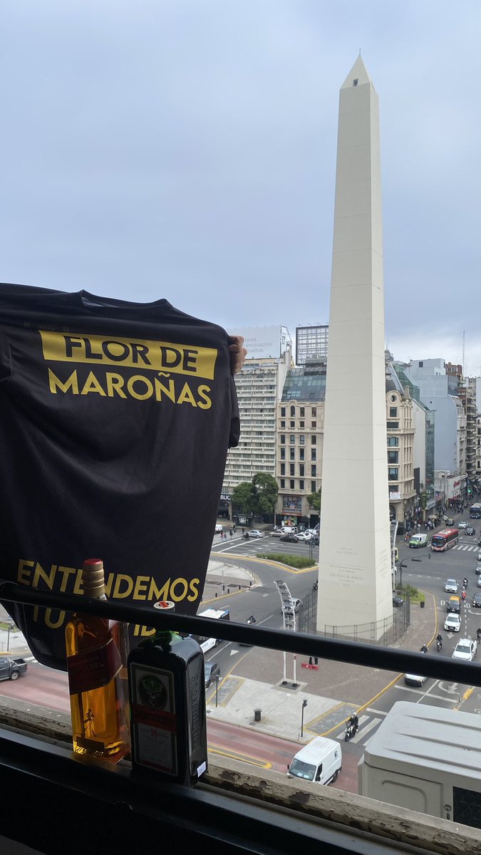 FedeCAP__'s tweet photo. porque al manya lo quiero lo vengo alentar 👊🌗 https://t.co/I7bu9yy4tZ