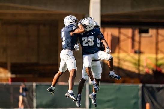 Apex470's tweet image. I am beyond blessed to receive an offer from Samford University 💯🙏 @CoachConn @SamfordFootball @Coach_Smith547 @T_Will3654 @_Coach_Williams @_CoachRich