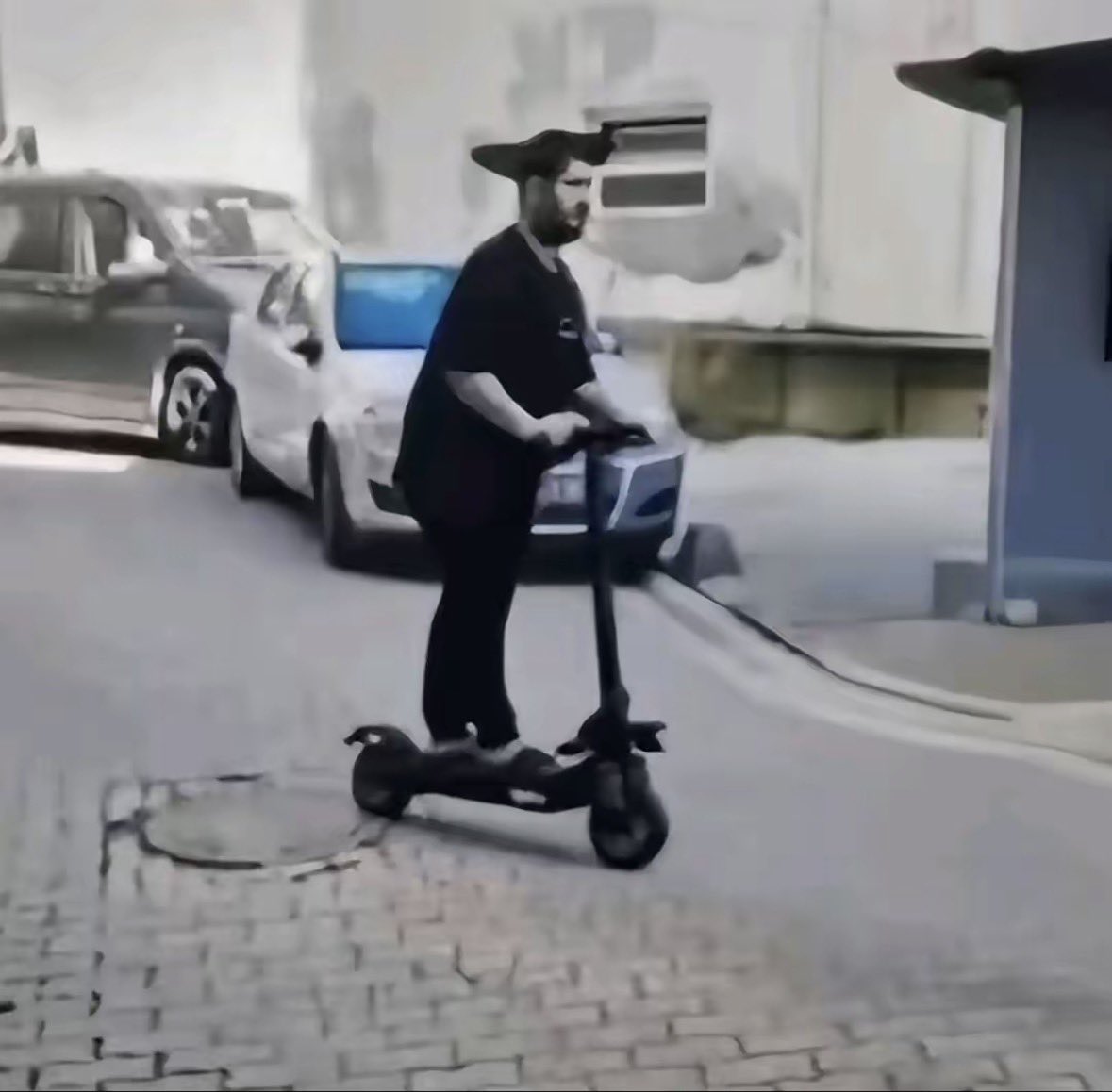 hazırlıksız foto çekilip melek gibi çıkan kızların yanında bizim en özenli fotomuz