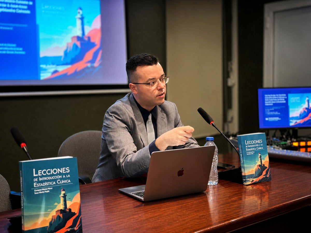 smartipPT's tweet photo. 📍Presentación 
📚 𝑳𝒆𝒄𝒄𝒊𝒐𝒏𝒆𝒔 𝒅𝒆 𝑰𝒏𝒕𝒓𝒐𝒅𝒖𝒄𝒄𝒊𝒐𝒏 𝒂 𝒍𝒂 𝑬𝒔𝒕𝒂𝒅𝒊𝒔𝒕𝒊𝒄𝒂 𝑪𝒍𝒊𝒏𝒊𝒄𝒂
📆 @ULL 🕢 23 Abr 2026
@imartypz @smartipPT @Edicirculorojo 
👩‍💻 https://t.co/0BPKA39VB2 https://t.co/NF8vs1jZFs
