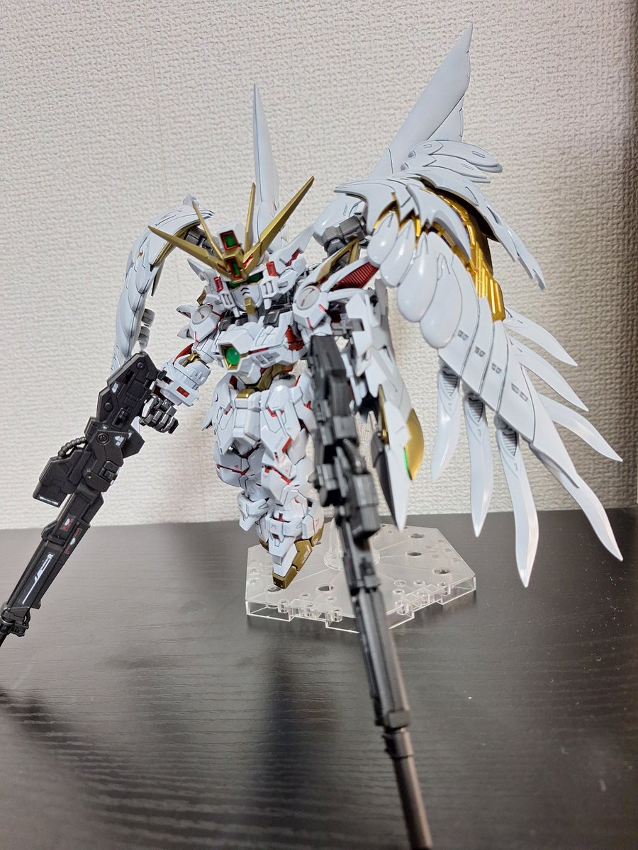 プラモ #ガンプラ MGSDのウィングガンダムゼロEWの全塗装が完成しま