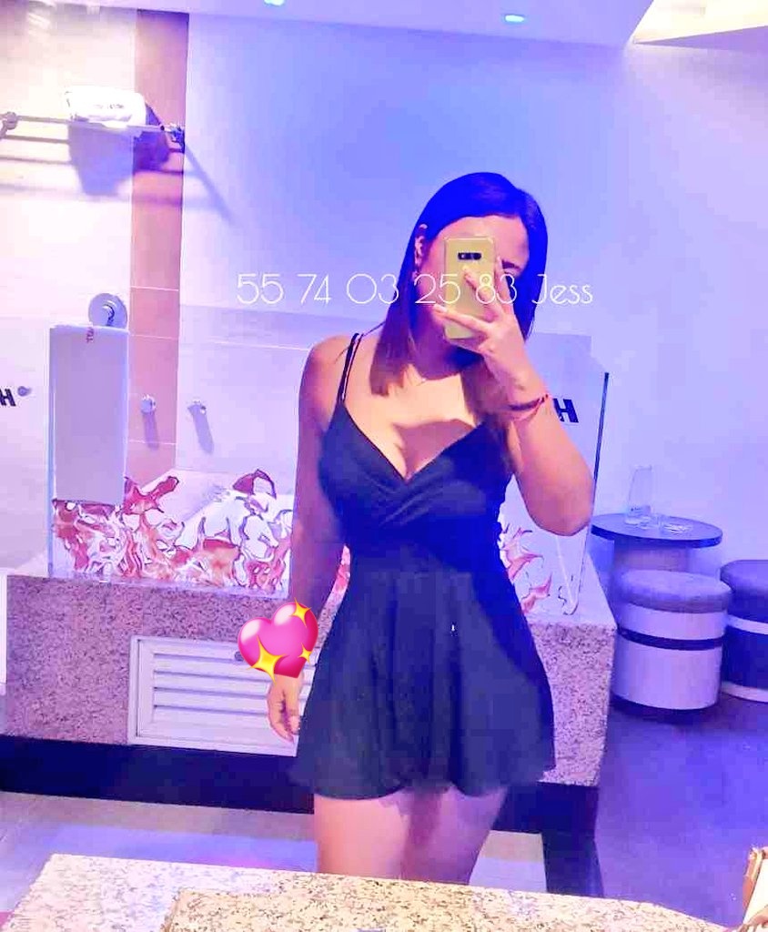 JessGcdmx's tweet photo. Buenos días 🍑😈🏨 #ROSÉ #México #Cdmx https://t.co/2nEwEKooKy