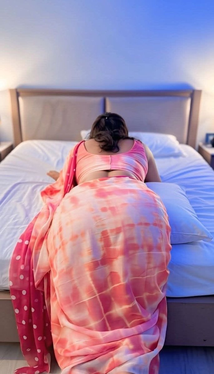 divyya Housewife tweet media