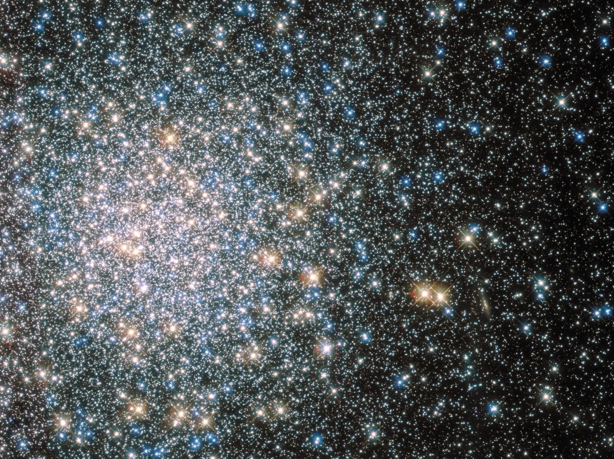 Messier Inatim On May 5, 1702, Gottfried Kirch observed what we now call Messier 5. It ...