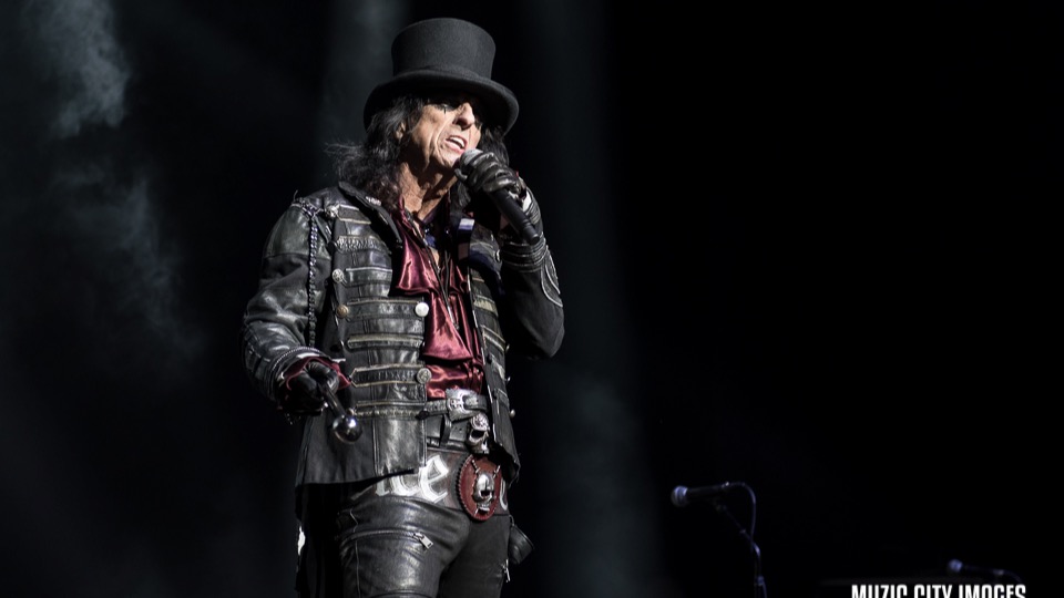 Alice Cooper tweet media
