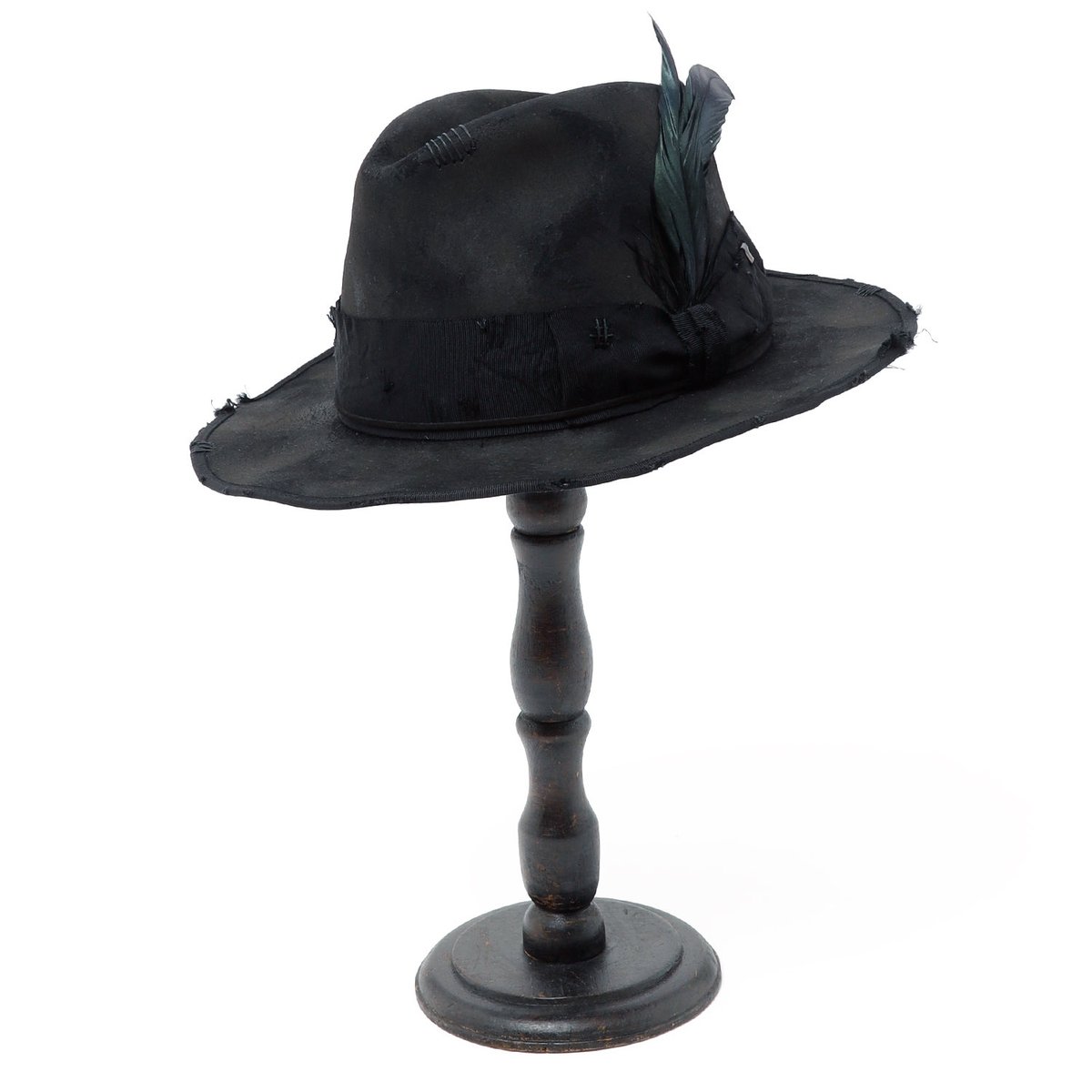 ANRE_R_SALON's tweet photo. _ PICK UP ITEM

【triangles hat】

・Burned Crow Fedora Hat
https://t.co/uWymnxjZrp

▪︎ ANRE-R SALON ▪︎
東京都港区西麻布1-4-40
SHINOビル3F
03-6447-5685
⁡
#ANRE_RSALON
#アンレアールサロン
#triangleshat
#トライアングルズハット https://t.co/6efGMgu4gg