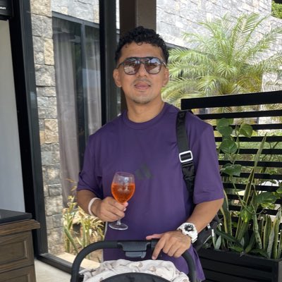 moiseslami's tweet photo. #NuevaFotoDePerfil https://t.co/FcqRfq4qjn