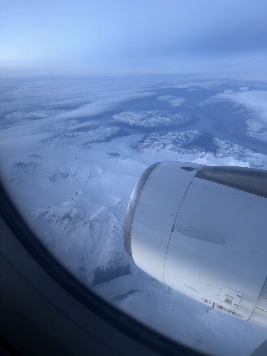 bernabephoto's tweet image. #TravelTuesday Flying over the Andes this past weekend.