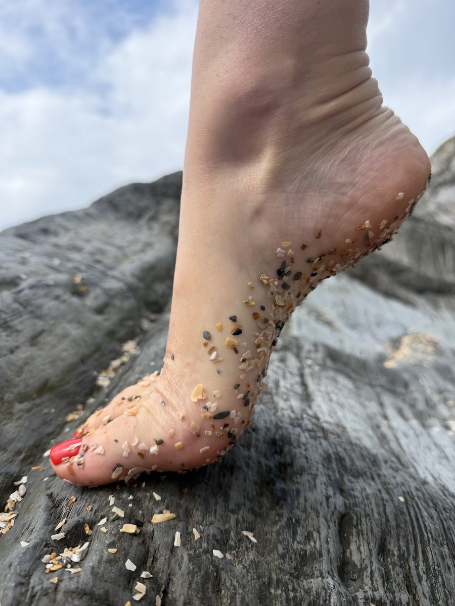 Onlyfeets87 tweet media