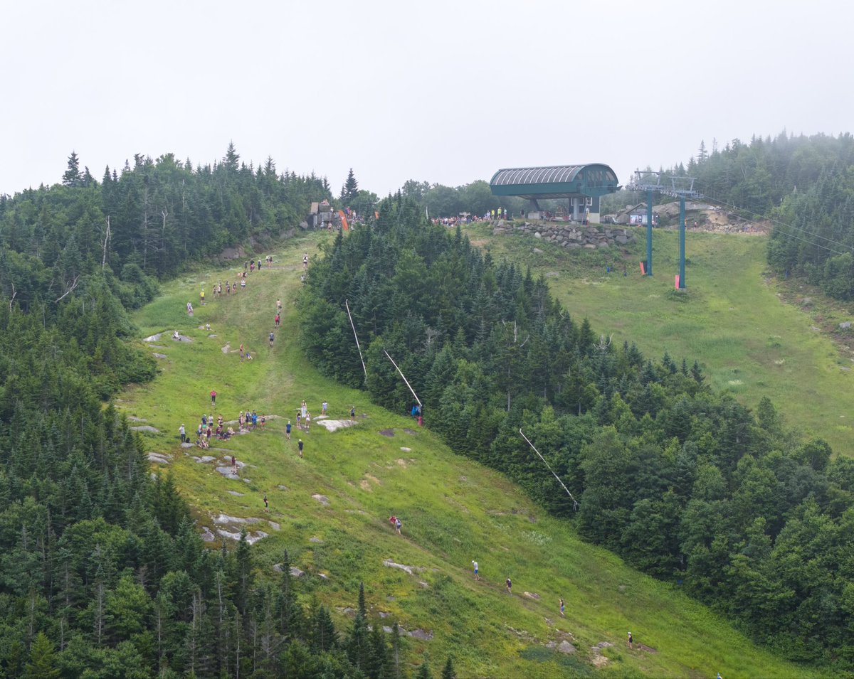 loonmtn's tweet photo. Upper Walking Boss is the final push of the Loon Mountain Race. From the base to the summit of Loon Peak, it’s a grind of dirt trails, service roads, and ski trails—earning its spot as one of the most competitive hill climbs.

https://t.co/F3m2uqCZpL https://t.co/HpcW44h7UW