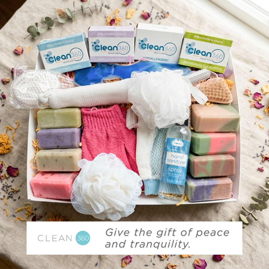 Clean360Empower's tweet photo. Mom gave you everything. Give her the best!  All-natural, handcrafted, from the finest ingredients. https://t.co/BByXCewqpR #MothersDay #Clean360 #HandmadeLuxury https://t.co/USWSyGEvlD