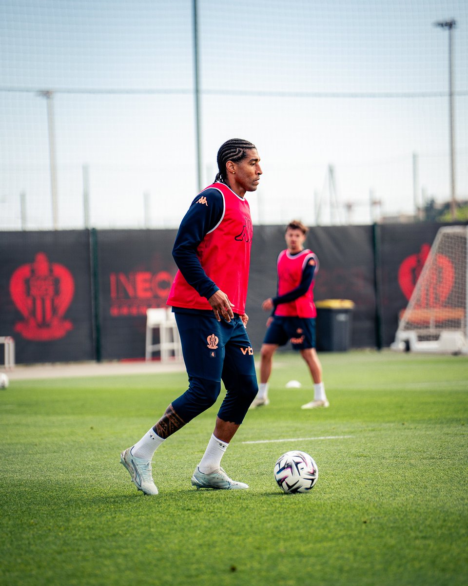 OGC Nice tweet media
