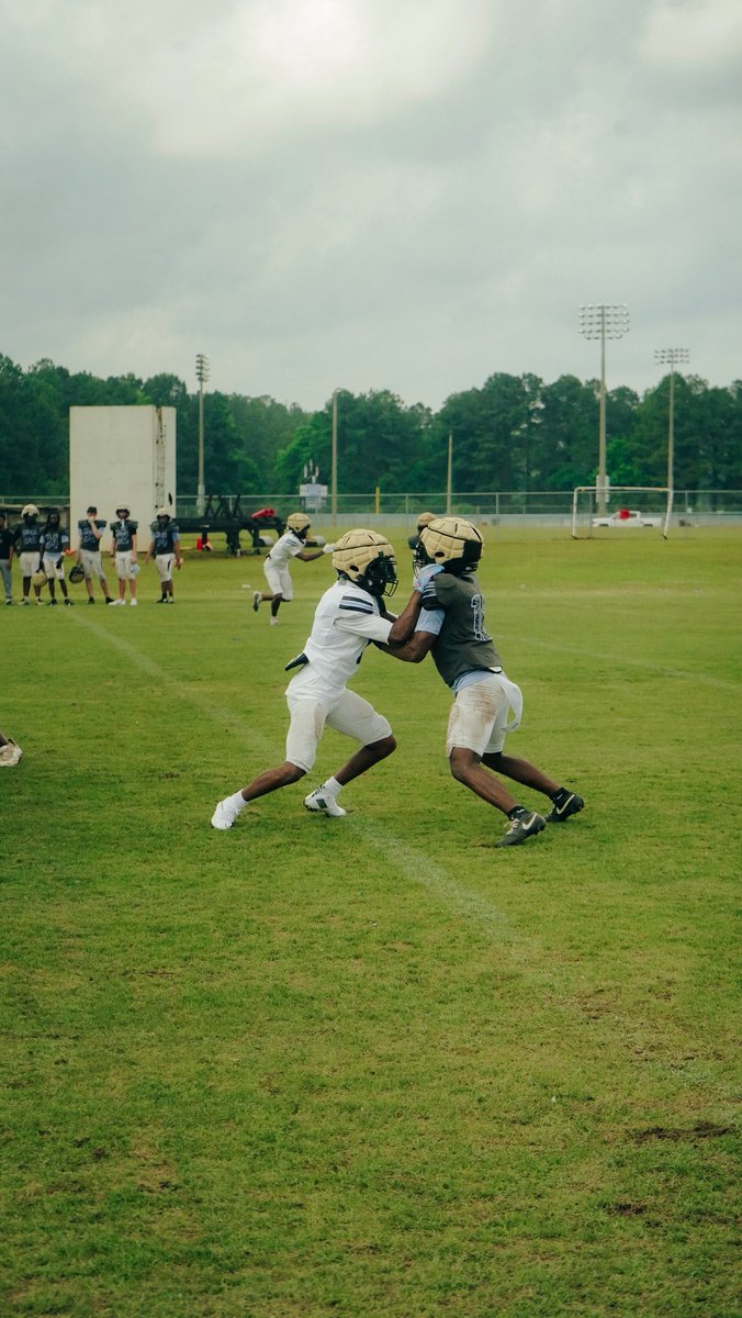 dcottslidn's tweet photo. Spring Ball!
#RecruitTheRidge https://t.co/xacByNyEZP
