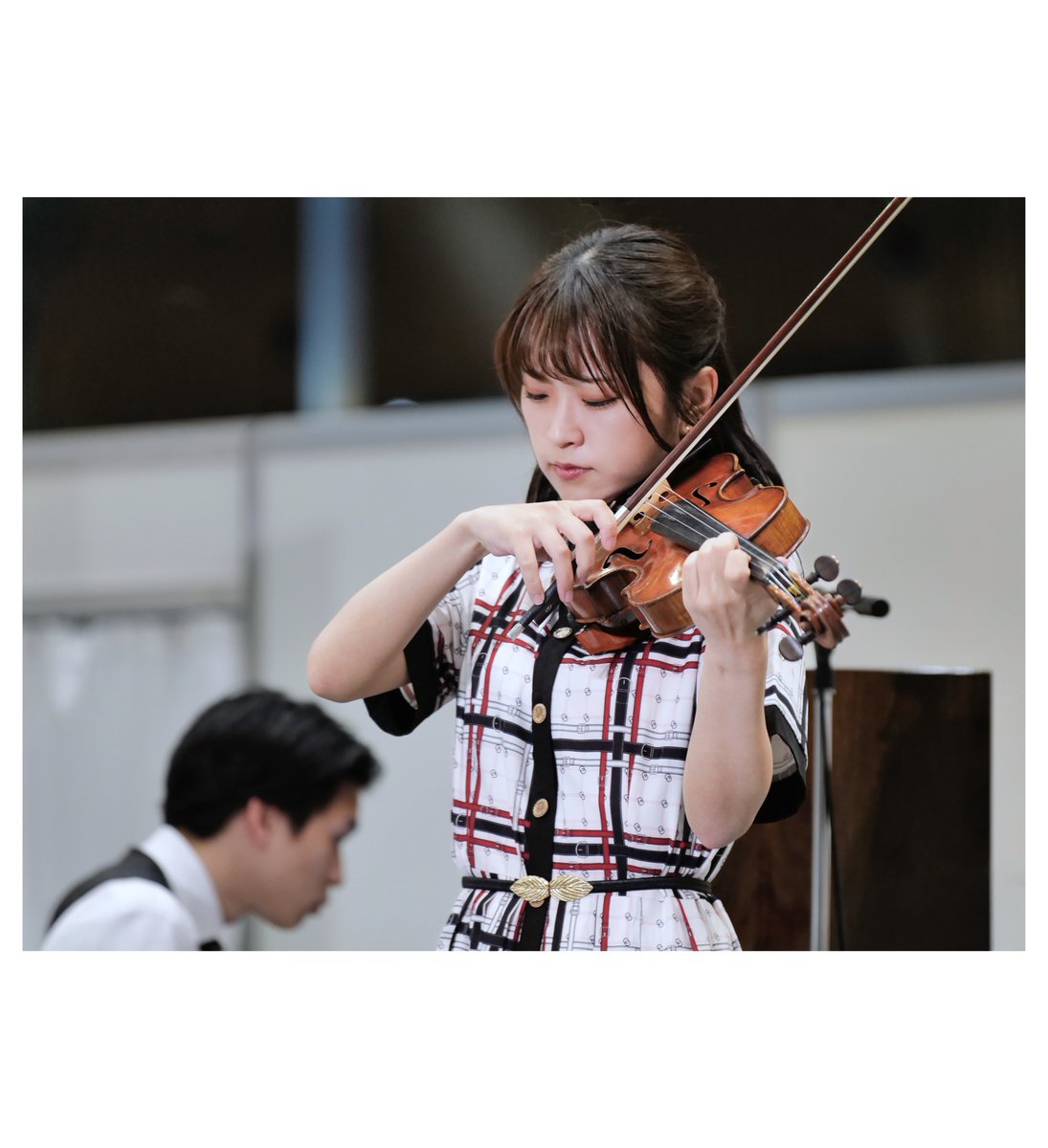 IchiTak3's tweet photo. 東京国際フォーラム
高松亜衣さん
新井瑛久さん
時間が短いこともあり、天衣無縫トークはなくクライスラーをしっかりと聴かせてもらいました。
初夏を思わせるワンピースが涼しげです。
@ai1210vn https://t.co/gbHdm4cQCV