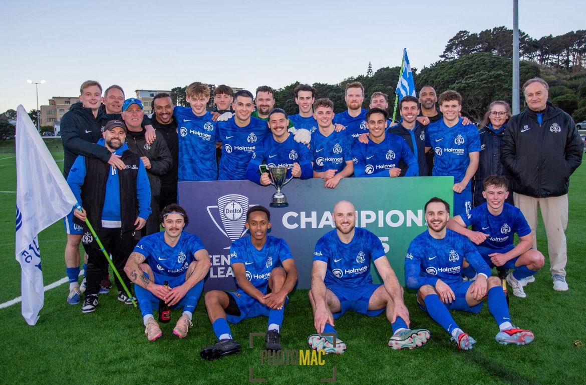 Alex_C_Solomon7's tweet photo. English Season 25/26✅ it was short but sweet, landed back on home soil and made it 3 🏆 in a year. Excited to see what the new season holds.
Thank you to everyone @WinFinchleyFC &amp; @WgtnOlympic 💙 https://t.co/WEwA9NaK6Y