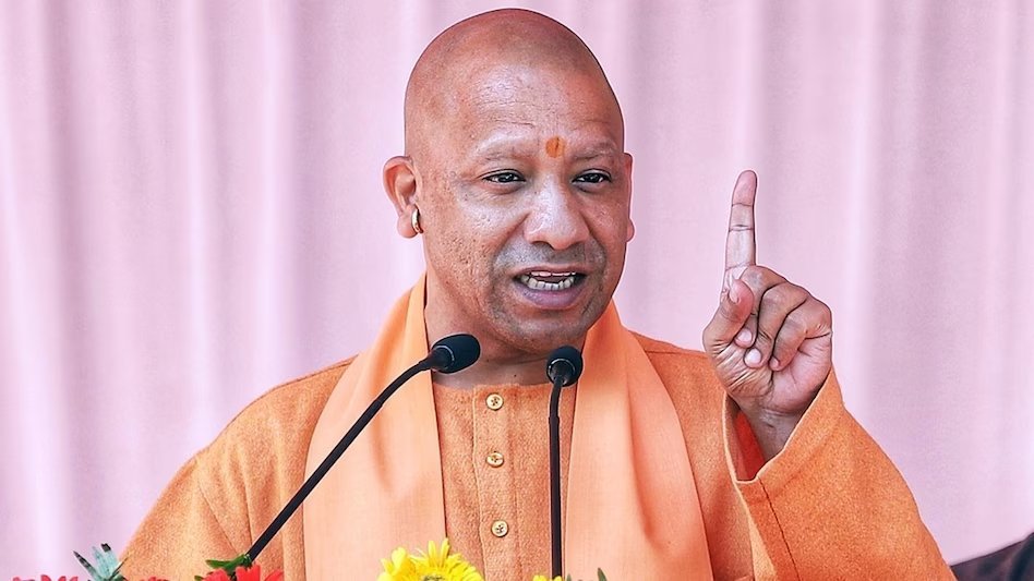 bstvlive's tweet photo. प्रयागराज : सीएम योगी का प्रयागराज दौरा कल

➡कल सुबह 11:25 बजे प्रयागराज आएंगे
➡नॉर्थ टेक सिंपोजियम-2026 में शामिल होंगे
 
#Prayagraj #CMYogi #NorthTechSymposium @myogiadityanath https://t.co/3UKBdj8Kvc