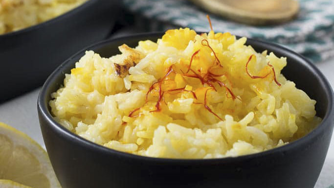 pinchmeimeating's tweet image. I love my rice cooker, but I rarely leave my rice plain when I use it! This rice cooker saffron rice is one of my favorite variations — and I LOVE that it doesn't take any additional time to prepare!

RECIPE: bit.ly/2ToFAlC
#ricecooker #saffron #recipe #sidedish