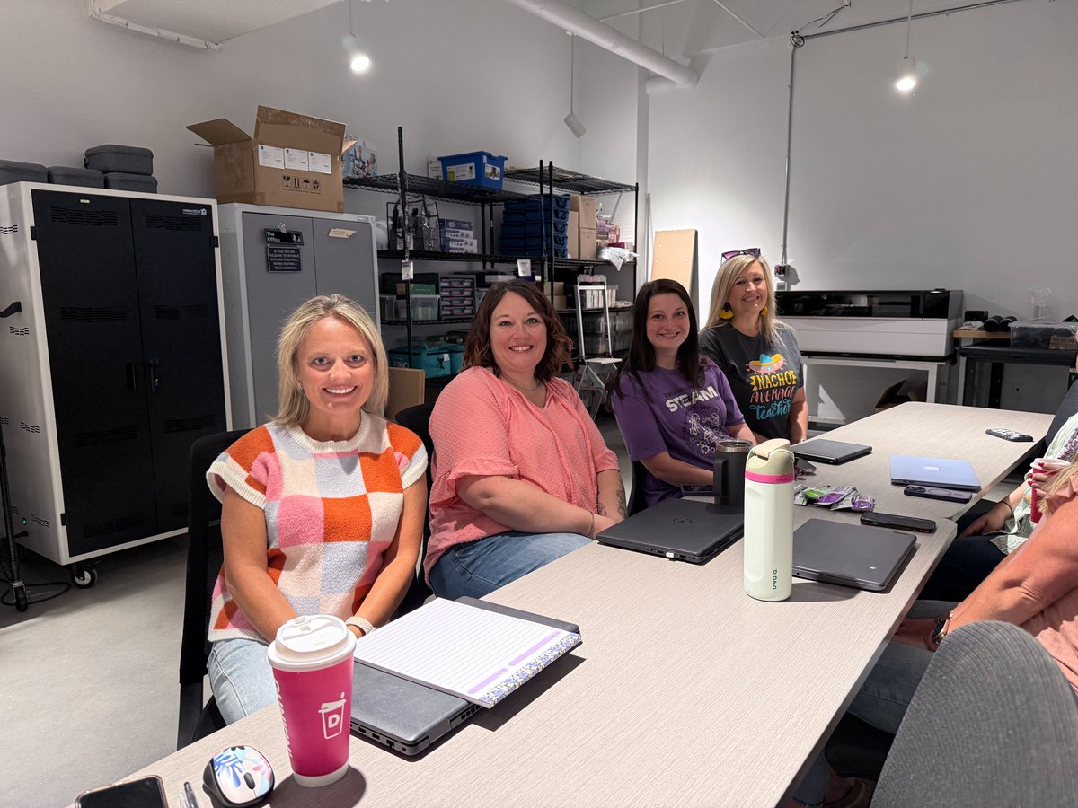 BCSSTEMHub's tweet photo. What a great morning at the STEM Hub Lending Library &amp; TLC w/ @prospectvikings  School! From 3D printing to Sphero indi, Ozobots Ari, &amp; @LEGO_Group  CS &amp; AI kits, Ts jumped in, explored, &amp; learned together. Can’t wait to see the impact in classrooms!  #bcstech @BradleySchools https://t.co/GLtdm63Ke2