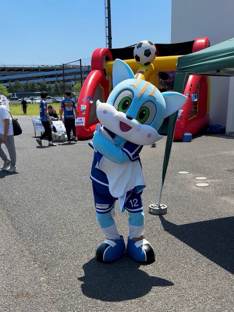 さき tweet media