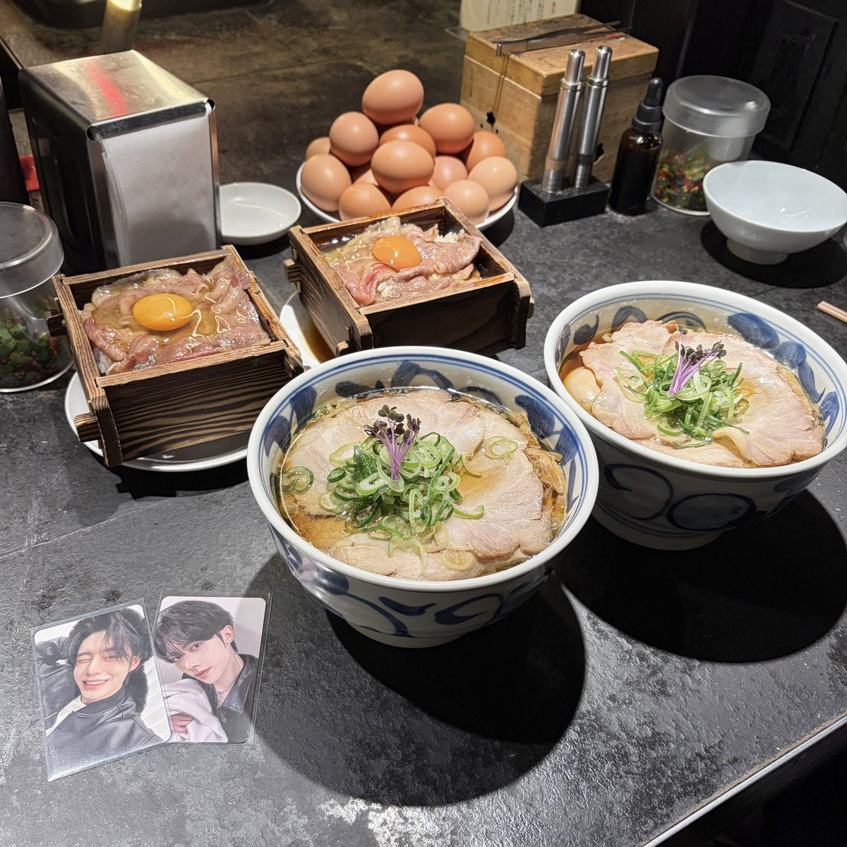 jwn_lv's tweet image. @no_tl

KCON JAPAN 2026 同行

5/10 ALL ACCESS

07┊甲信越┊♀┊zb1🐈‍⬛

2025.10~の新規です❣
単番のためフードや展示など一緒に回れる方探しています🎶
けーぽの現場自体初で不安なのでお気軽にDM orリプにてお声掛けいただけると嬉しいです꒰՞ɞ̴̶̷̥⩊ɞ̴̶̷̥꒱֯

 #kcon同行