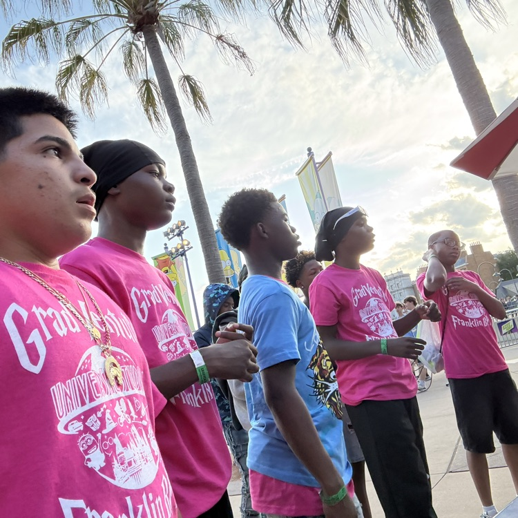 HCPSFranklinBPA's tweet photo. Universal's Gradventure was a great time to unwind as our 8th graders begin to settle down and prepare for test season. #2030 #universal #gradventure https://t.co/4ei3zmEV6F
