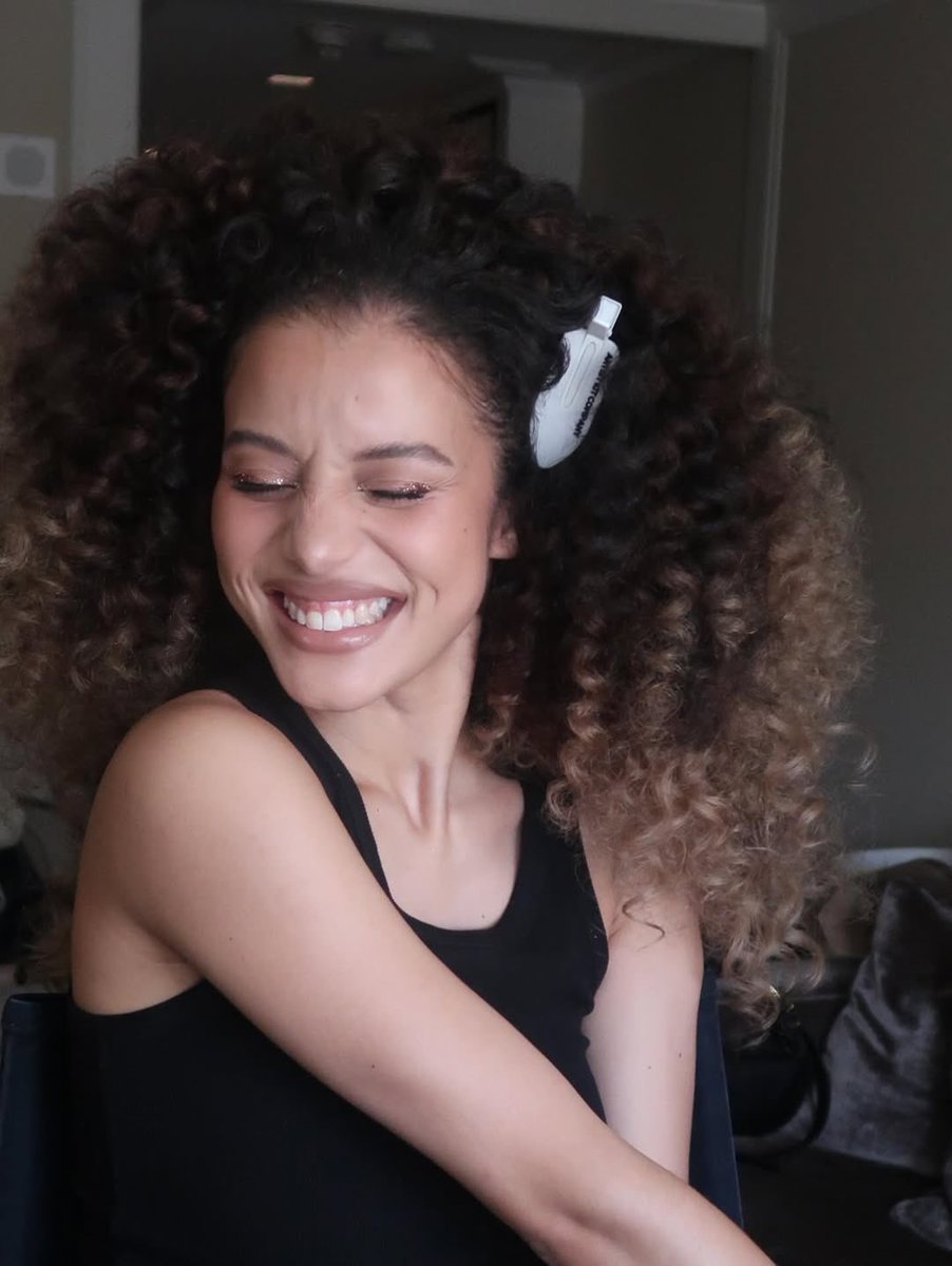 chasesinfiniti's tweet photo. chase infiniti on her met gala hair:

“my hair is something that i take great pride in, and i love showcasing to the world the things that my curls can do. it feels authentic to me, and hopefully it’s also something that people can connect to watching from home.” https://t.co/e4nCk7eZVU