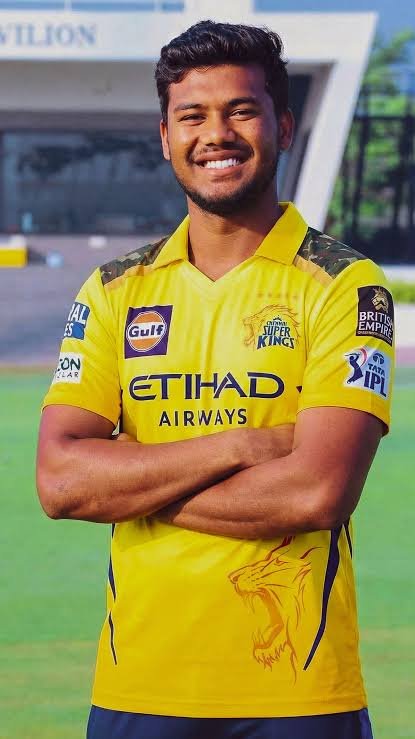 Yuvifansclub's tweet photo. Karthik Sharma Successfully stopped Sanju Samson from scoring a well deserved Century..!!

#DCvsCSK #DCvCSK #CSKvsDC #CSKvDC https://t.co/LNMKXBbVdY