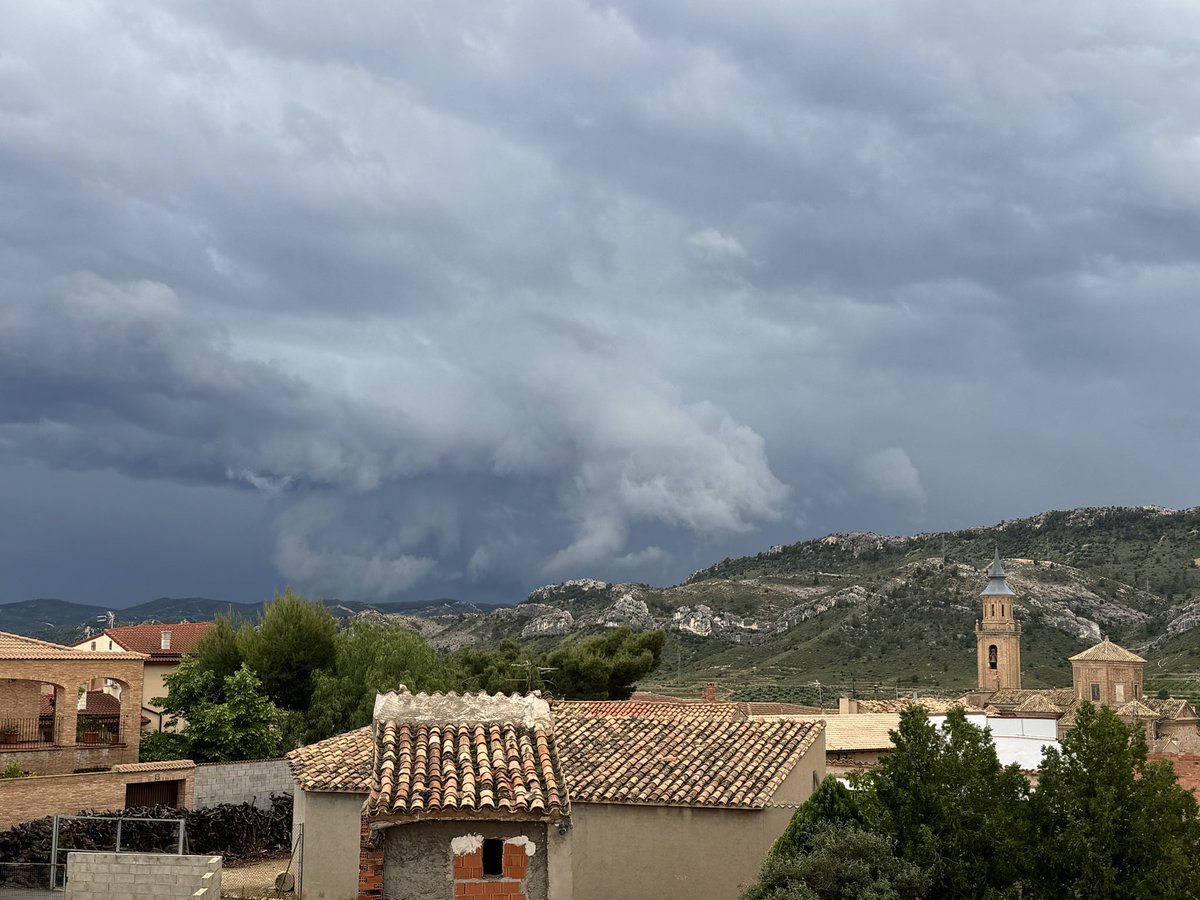 Meteo Calanda tweet media