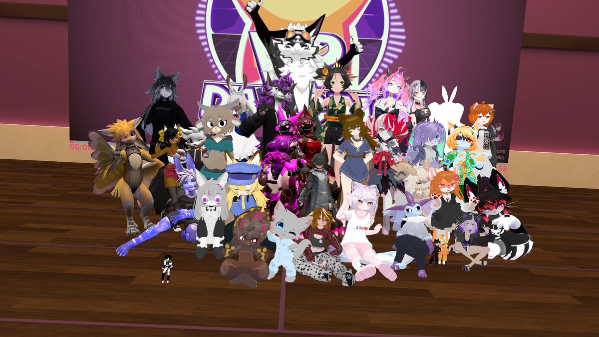 VRD_Official's tweet photo. Session 270 at #VRDancing was by Kirfuss!

Kirfuss heard ya'll liked Hololive, so an entire playlist was made full of it!
Banger after banger kept the heart rates high!

Join us Saturdays, EU &amp; NA Timeslots
#VRChat #Dancing #Dance https://t.co/uoNwII298e