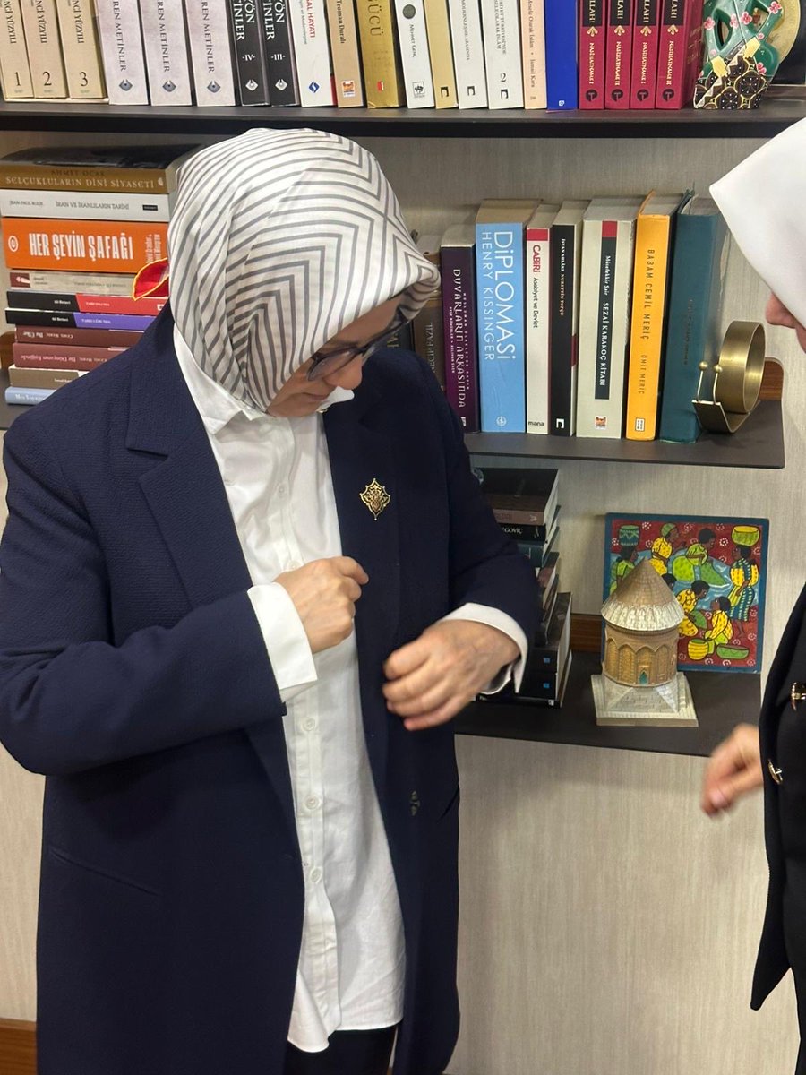 Ayşe Böhürler tweet media