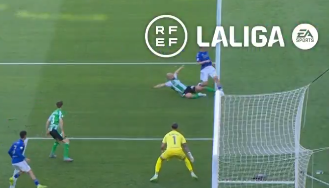 edu_bovsky's tweet photo. No traspasó totalmente la línea vs El balón ya no estaba en juego https://t.co/HNqBU2Gtf6