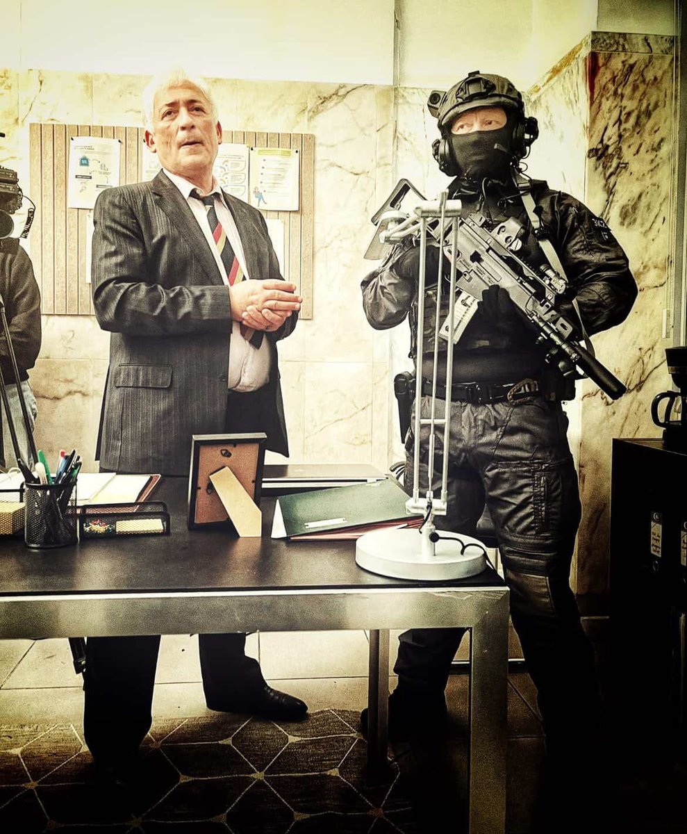 DCamugliani's tweet photo. Tournage film le clan 2😜💪 https://t.co/Qyqe8Eb1SK