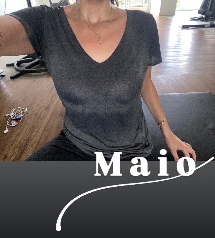 🍷🏋️‍♂️📚🙏🌪️🧘‍♀️✨ tweet media
