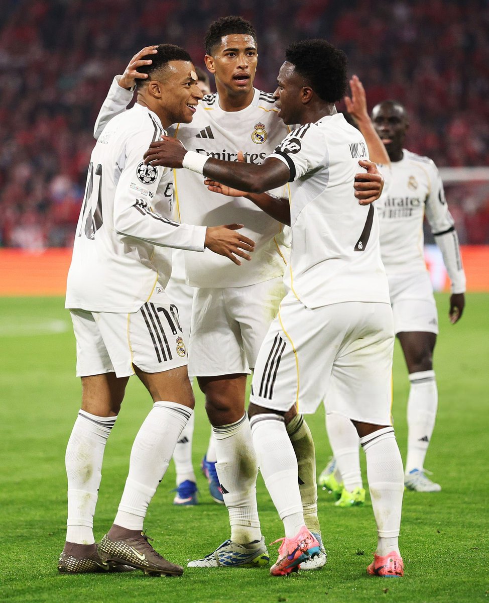 دسـتـور | هلالي 🏆 tweet media